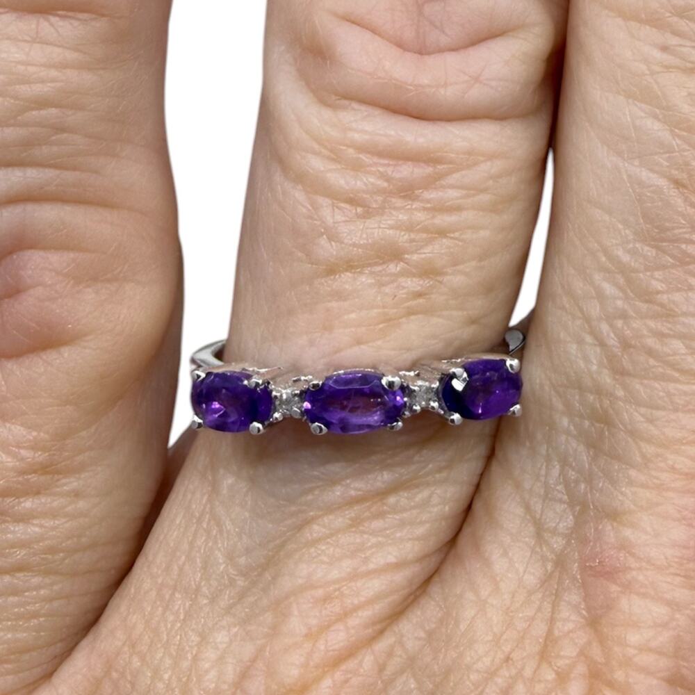 3 Stone Amethyst Diamond Ring Band 925 Sterling Silver 
Size 7 - Journey Ring - Picture 6 of 8